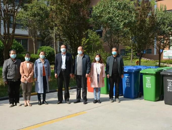 捐助桃子视频在线WWW88AV分类设备，推动家园环境改善